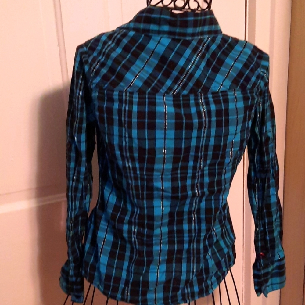 Girls shirt. - Picture 4 of 5
